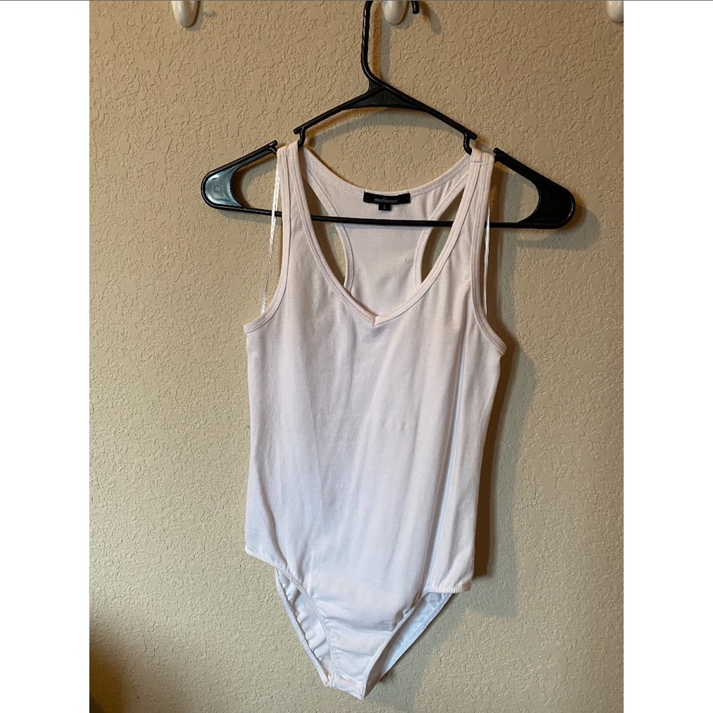 V NECK BODY SUIT
